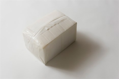 Box 2 (28,5x19x19cm)